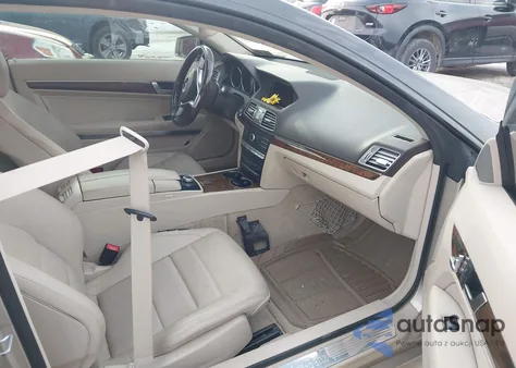 2017 Mercedes-Benz E 400 4Matic z USA, uszkodzony, nr VIN WDDKJ6HB8HF362137